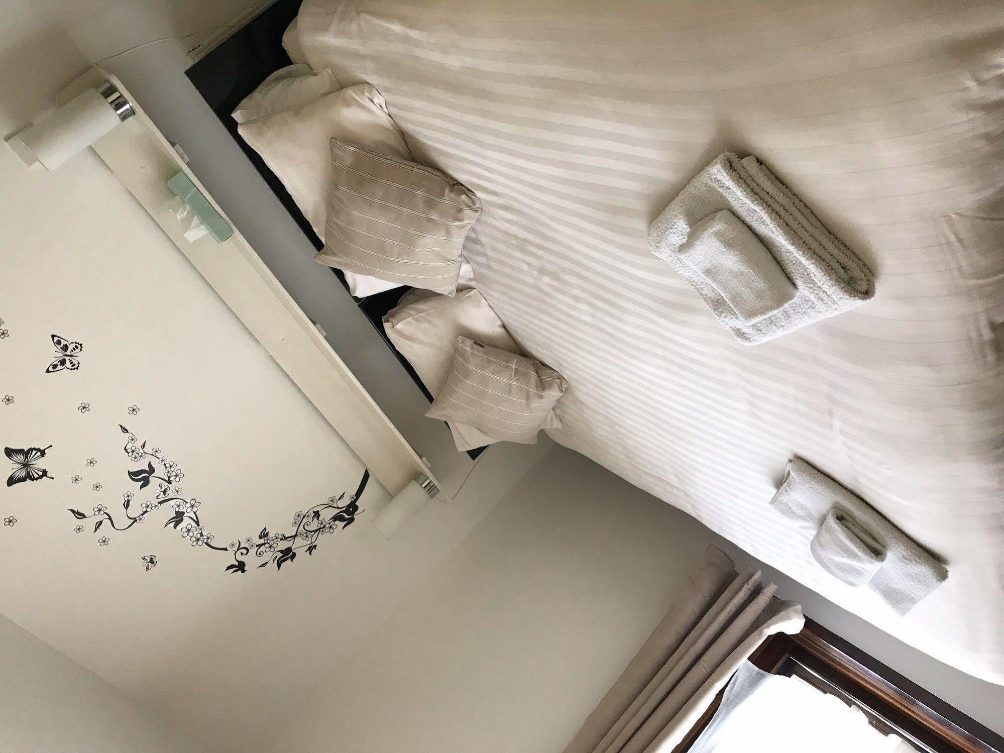 Breeze Guest House Bootle  Eksteriør bilde