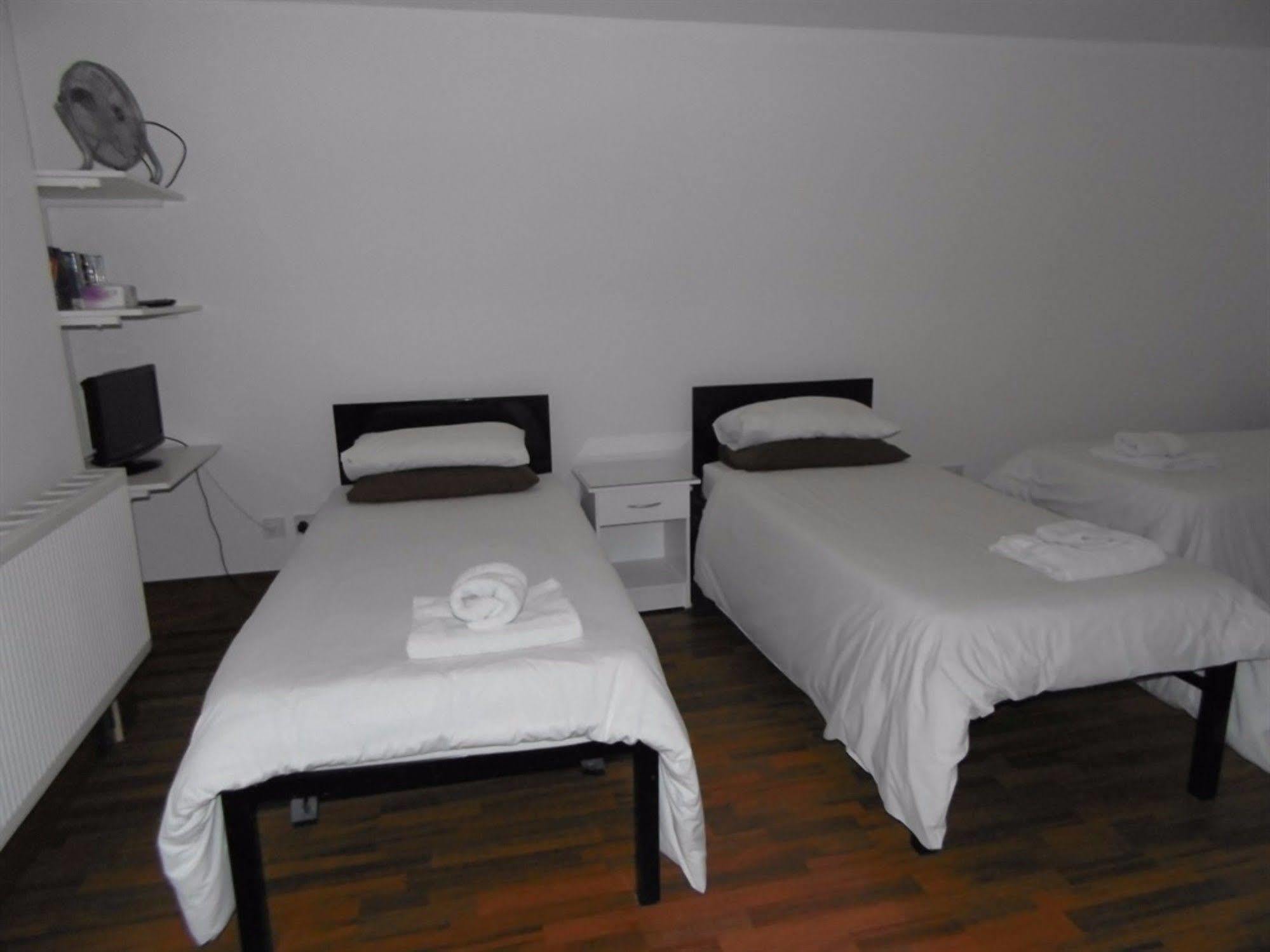 Breeze Guest House Bootle  Eksteriør bilde